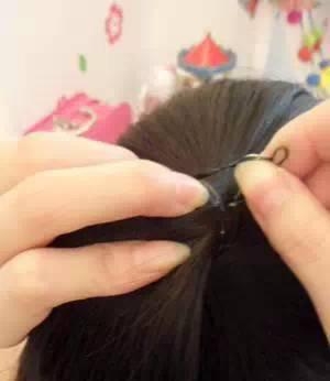 8款简单又好看的编发 一分钟就能学会