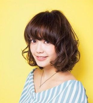 女人短发最新发型图片