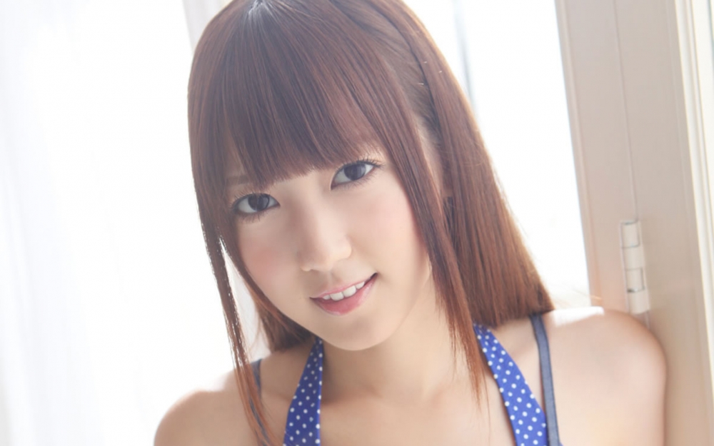 日本美少女团体甜美写真电脑桌面壁纸