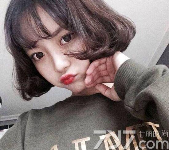 短卷发发型图片2017女  8款换上立马变时髦girl