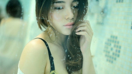 清纯性感美女高清壁纸