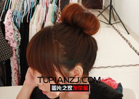 包子头发型欣赏 潮女追捧的发型