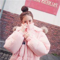 走路一阵风 小清新唯美女生qq头像