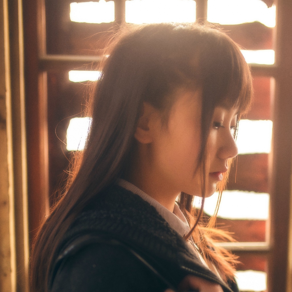 少女冬日日系JK制服写真平板高清图片