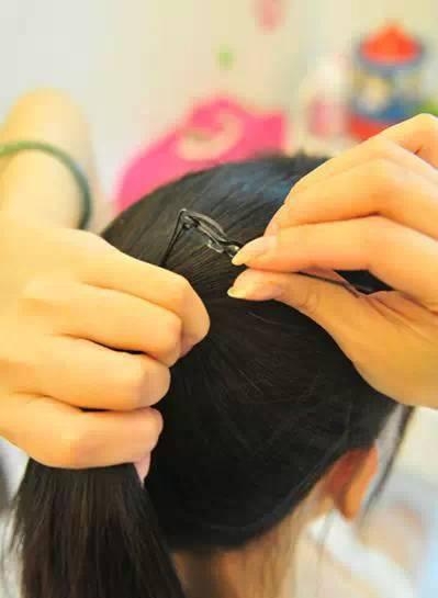 8款简单又好看的编发 一分钟就能学会