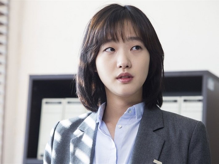 韩国女演员金高银高清图片大全