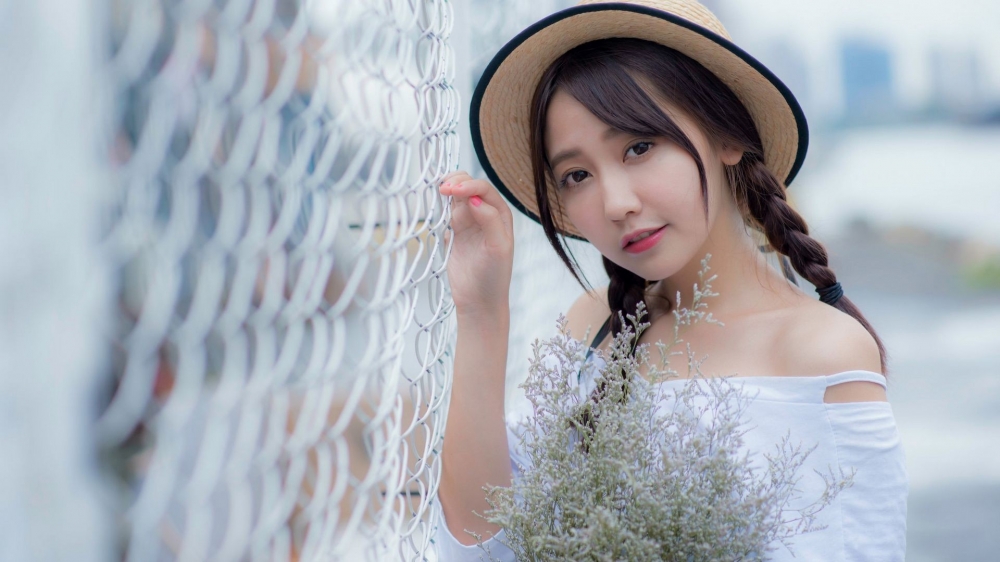 清新白嫩小美女