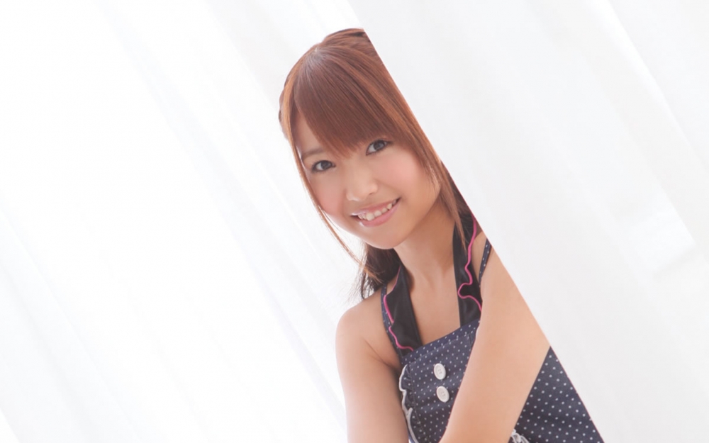 日本美少女团体甜美写真电脑桌面壁纸