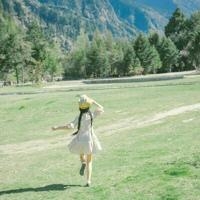希望时光送来的人都不会走_小清新女生头像