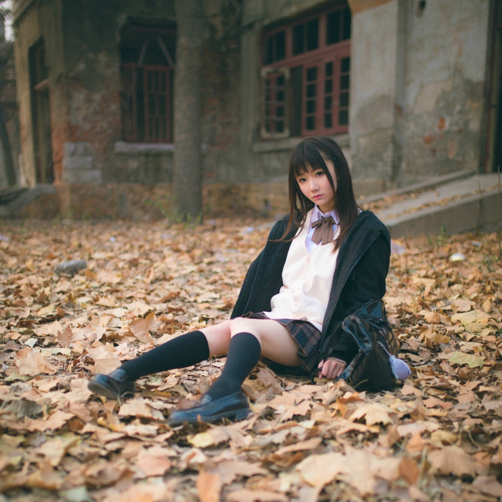 少女冬日日系JK制服写真平板高清图片