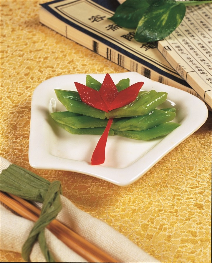 红翠凉瓜中式菜品美食素材图片