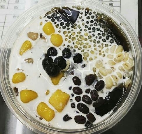 这个时间点只想来一份冰冻的仙草芋圆