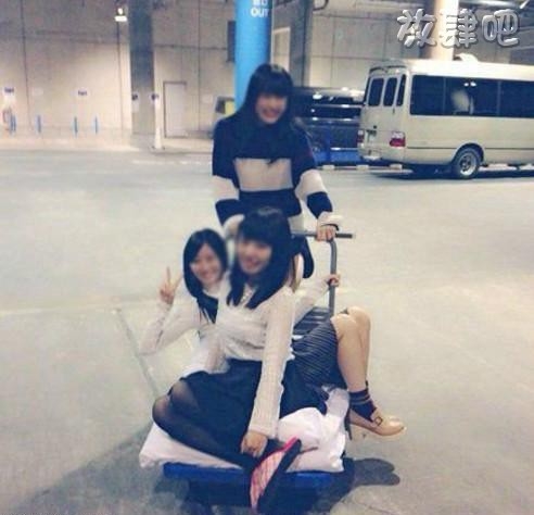 这一车姑娘多少钱？我全买了！