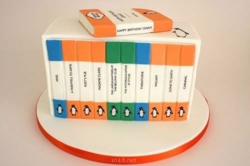 彩虹色书本造型的生日蛋糕美图