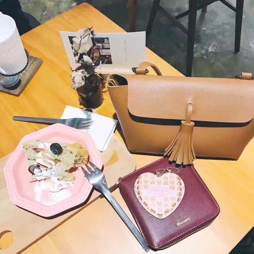 草莓味的你.