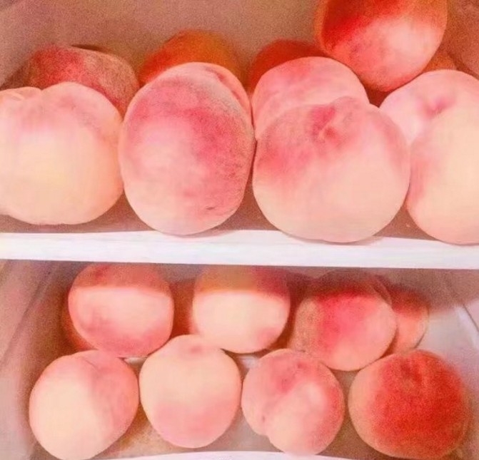 夏天来了 快艾特你的巨轮给你买桃吃