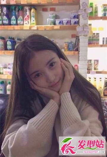 姑娘如花似玉的长发发型 感性时尚绝代佳人