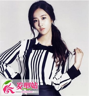 中长发女生最新韩式发型 甜美温雅设计最迷人