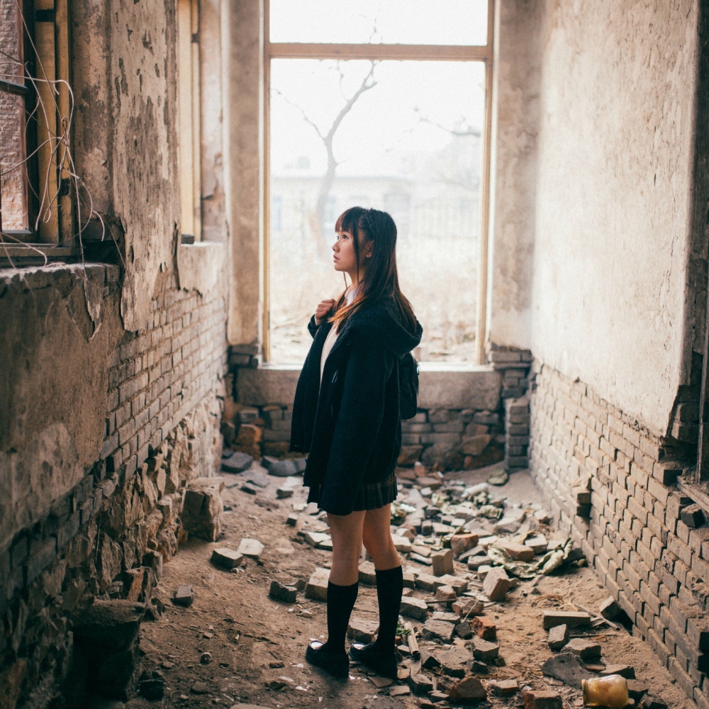 少女冬日日系JK制服写真平板高清图片