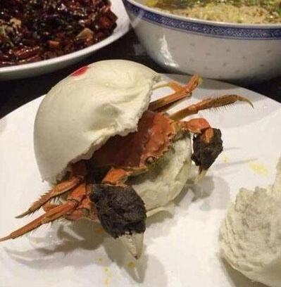 螃蟹的搞笑吃法