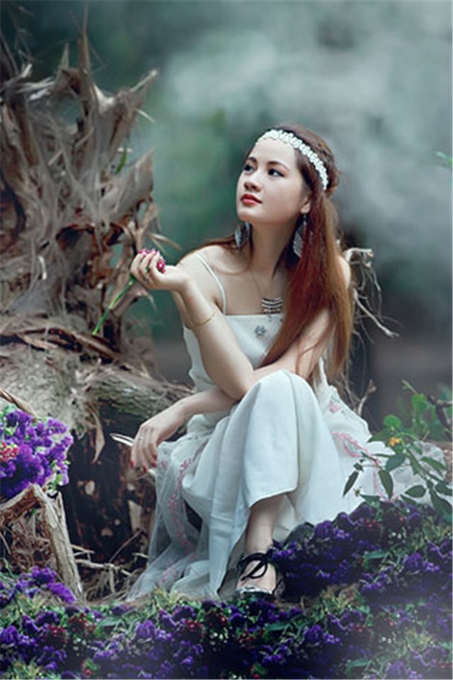 唯美梦幻丛林仙子美女养眼写真手机壁纸