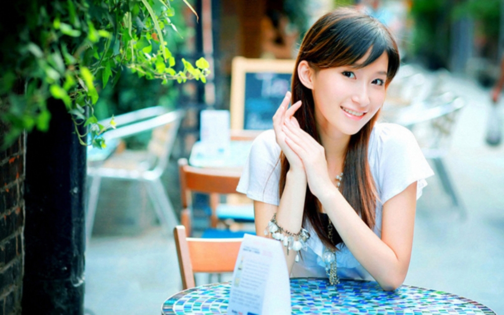 清纯唯美美女写真图片桌面壁纸