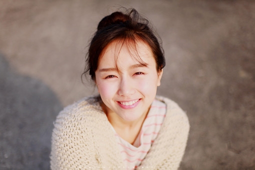 她在未来等着你 小清新的女生美照