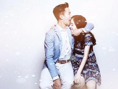 杨幂刘恺威新婚贺喜桌面壁纸