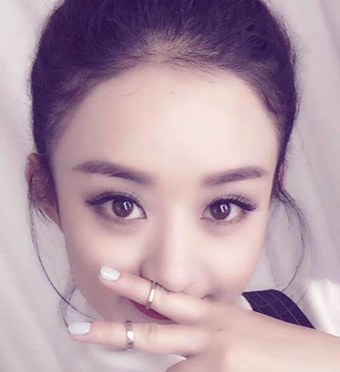夏天来了 看明星女神们都在怎么扎头发