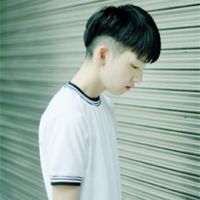 情侣头像：前方的路一起走
