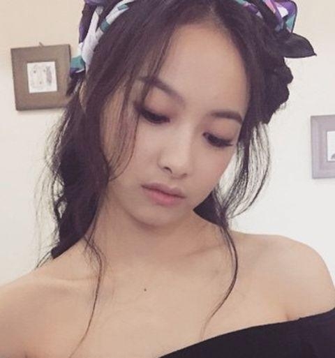 夏天来了 看明星女神们都在怎么扎头发