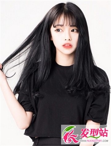 可爱女生长发发型 拥有最清新的妩媚感