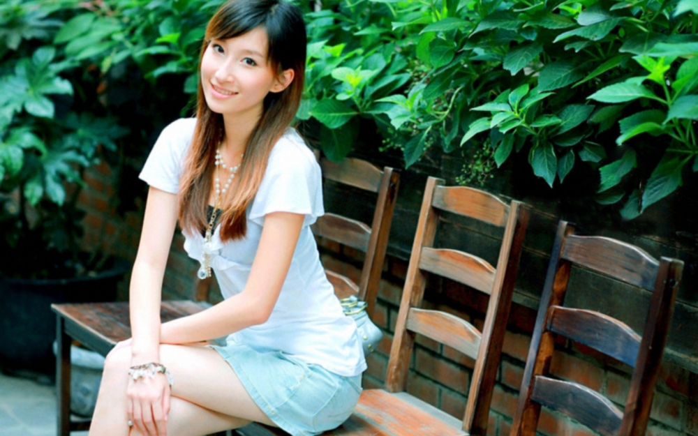 清纯唯美美女写真图片桌面壁纸