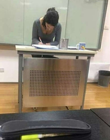 老师我有道题不会，你可以过来一下吗？