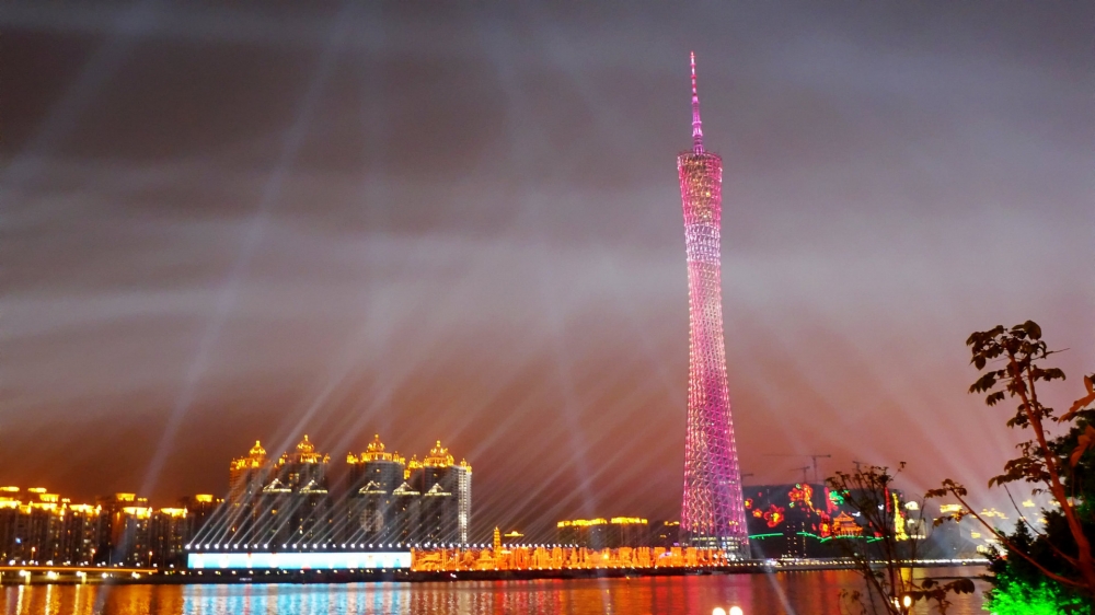 广州塔小蛮腰夜景风景图片电脑桌面壁纸下载