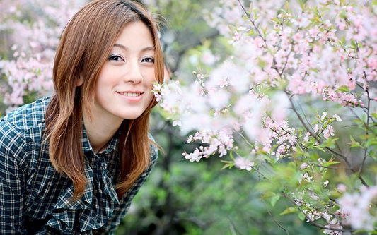 邻家美女写真壁纸下载 1440X900【14P】