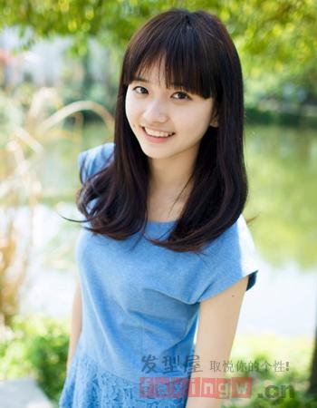 圆脸妹子做什么发型显气质 几款适合圆脸的发型修颜必备