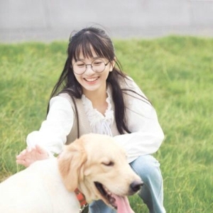 假装不在乎的在乎 小清新气质女生微信头像
