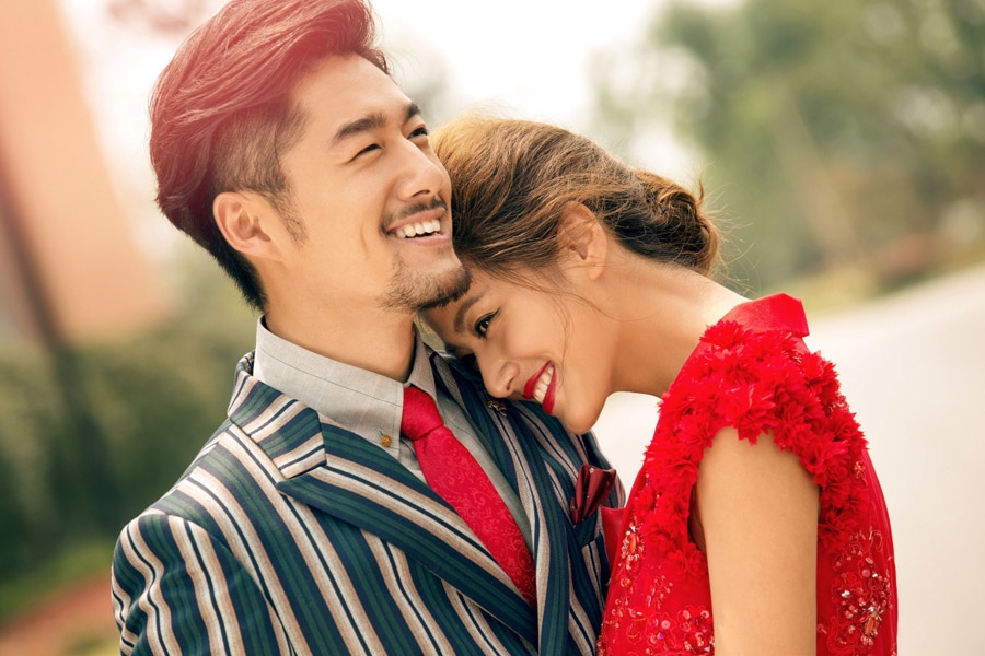 红色恋情 婚纱照