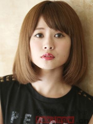 正方形脸女生适合的发型设计 轻松提升整体气质
