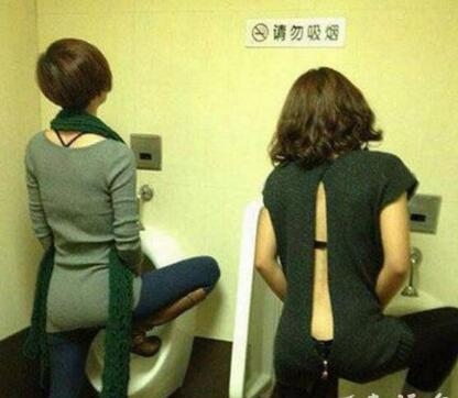 女厕所满员之后