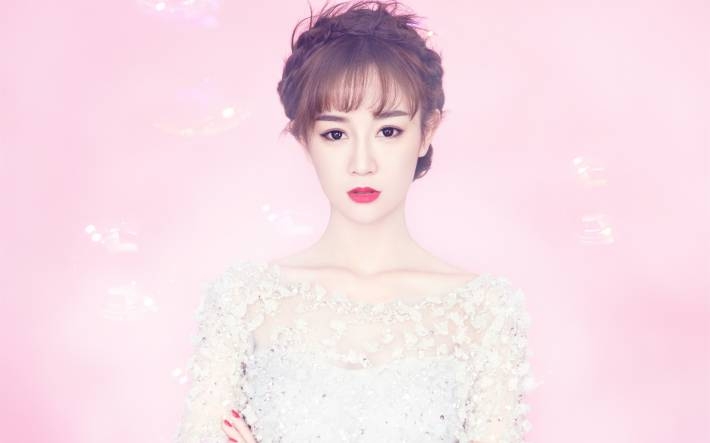 美女演员张檬高清电脑壁纸