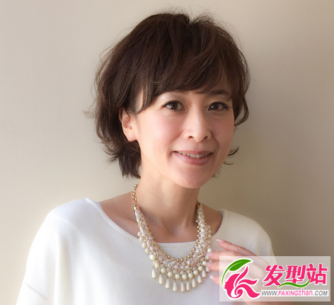 成熟女人气质短发 时尚波波头减龄短发发型