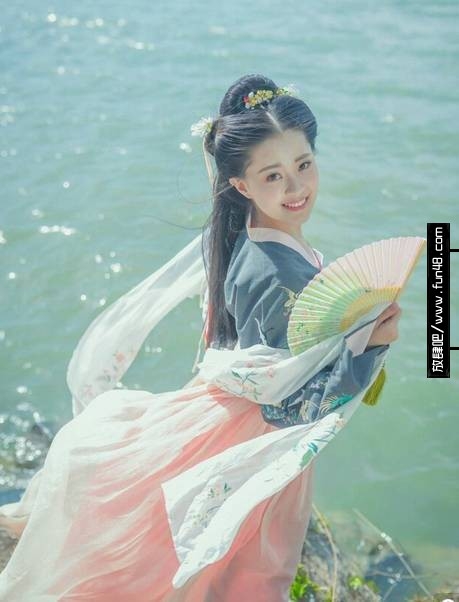 中国56个民族，56个美女，56种传统服饰