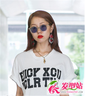 无刘海女生中长发发型 可爱吸睛易打理