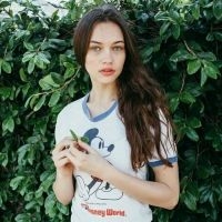 我发自内心的笑了 个性欧美女生微信头像