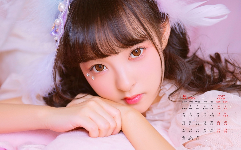 2017年5月清纯美少女甜美治愈系唯美高清日历壁纸