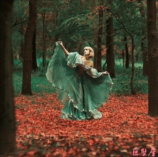 十二星座之爱的婚纱，