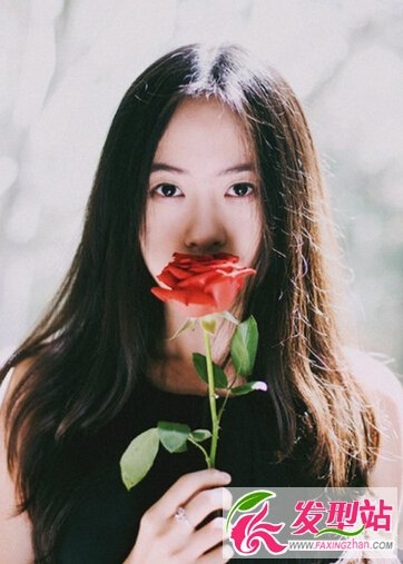女神范飘逸的长直发 同样打动你的心
