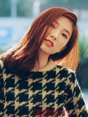女生圆脸适合剪刘海吗 偏分刘海设计轻松达到瘦脸效果